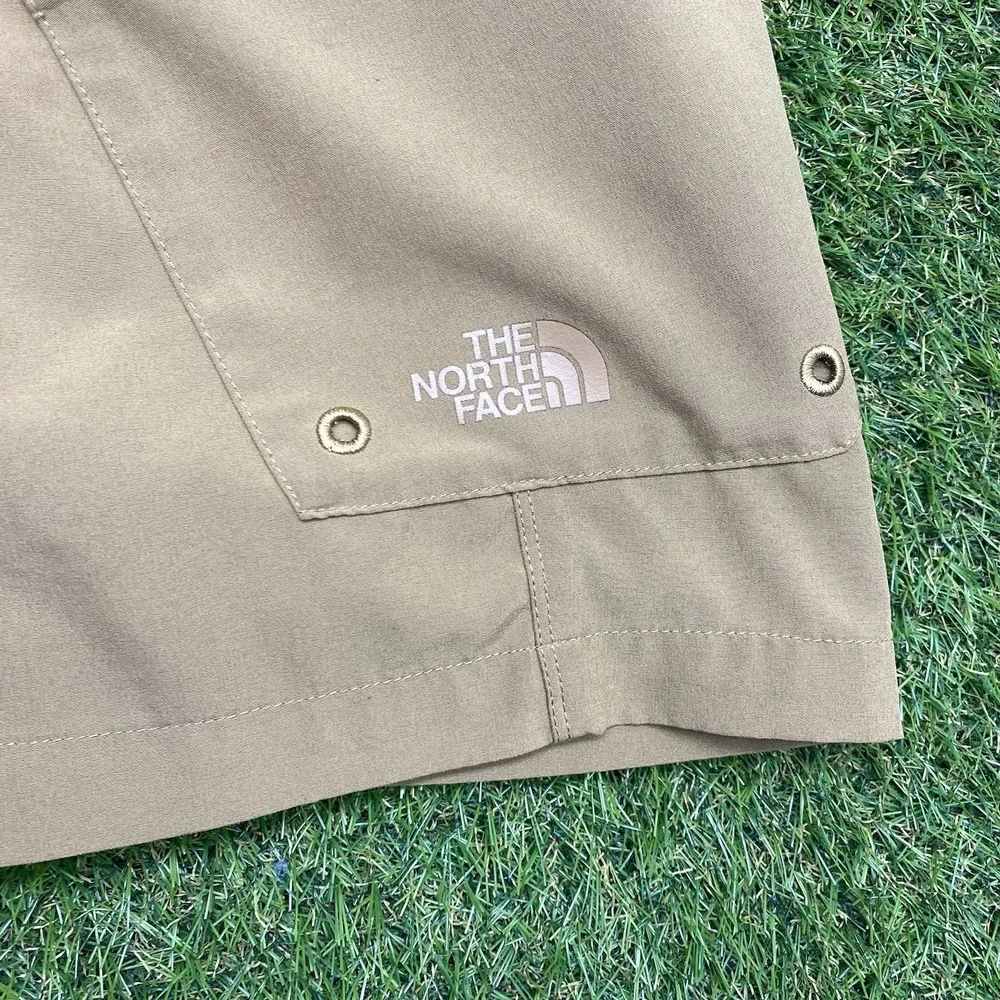 North Face Shorts Mens 30 x9